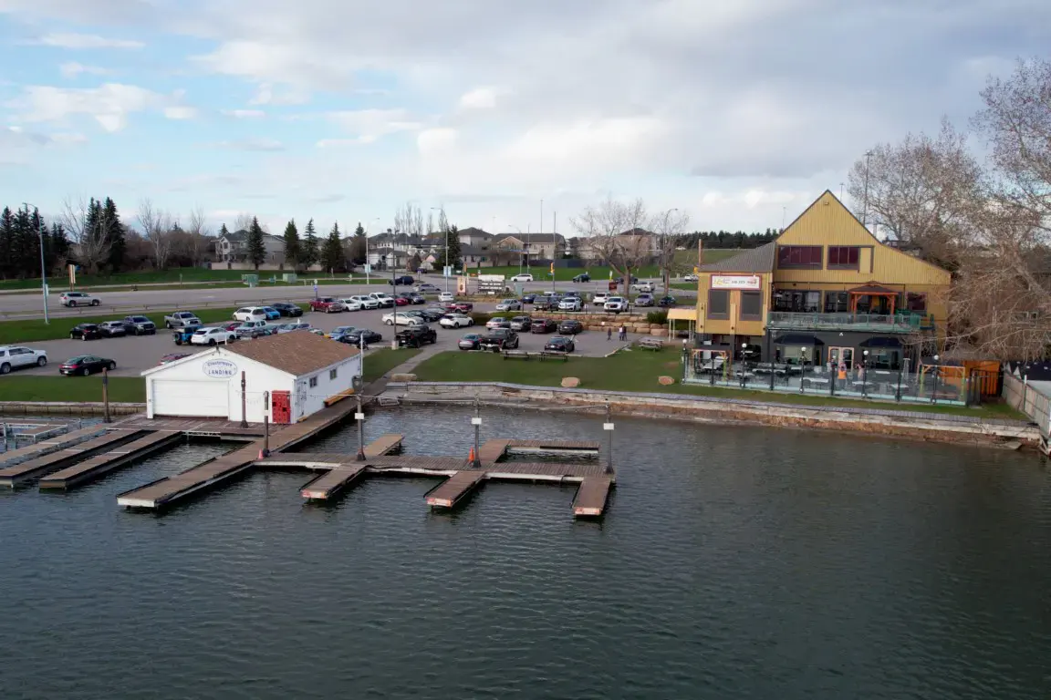 Chestermere Luxury community in Calgary